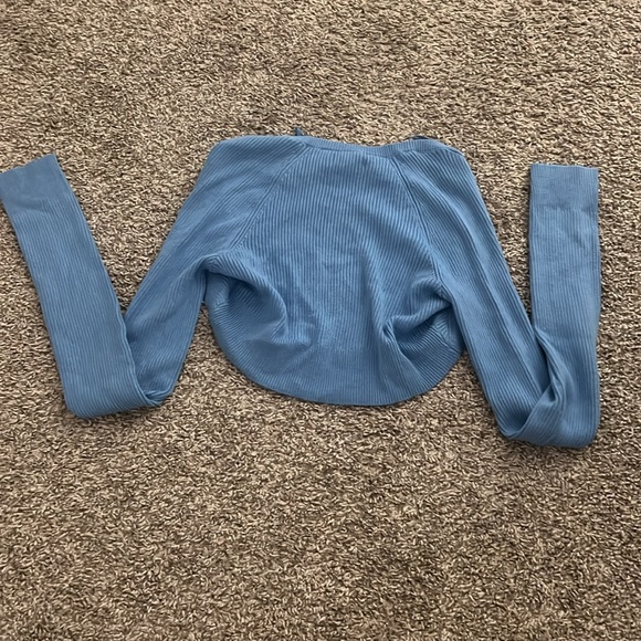 American Eagle Blue Ribbed Knit Sweater and Tank - Picture 3 of 9